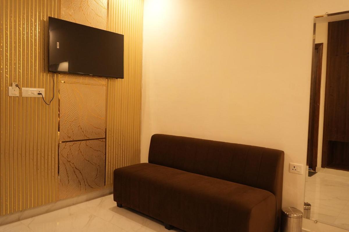 Hotel Golden Palace Lucknow Exterior foto