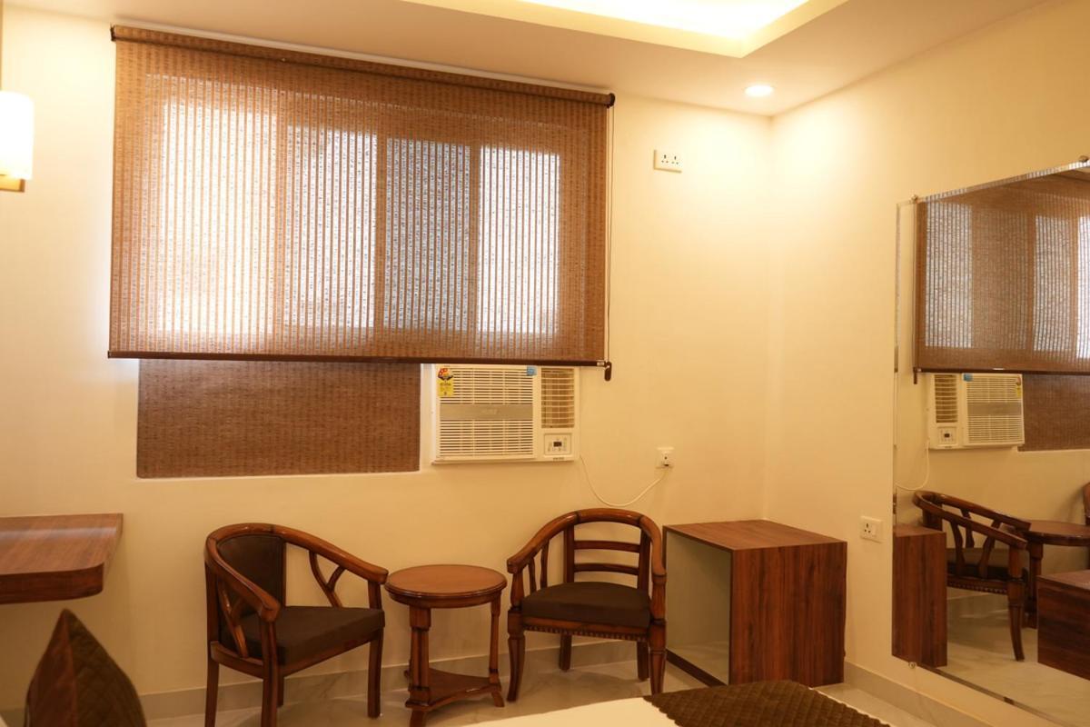 Hotel Golden Palace Lucknow Exterior foto